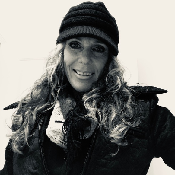 Meet your Seller - Picture 1 of 16